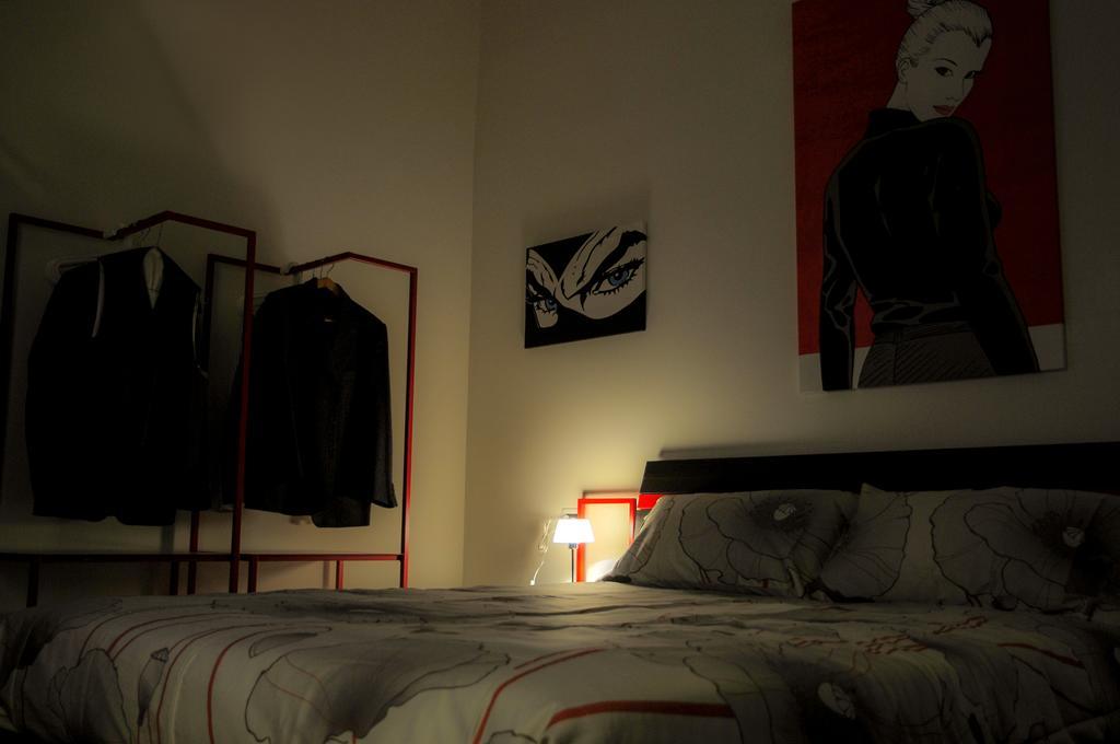 Eva & Diabolik'S Secret Room Milan Bilik gambar